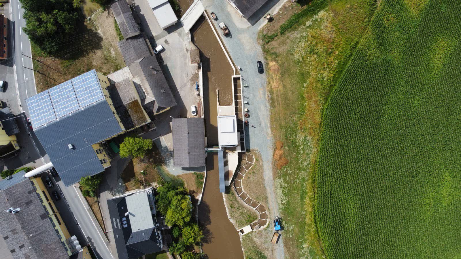 Luftbild der Kraftwerksanlage Ragnitz am Weissenegger Mühlkanal