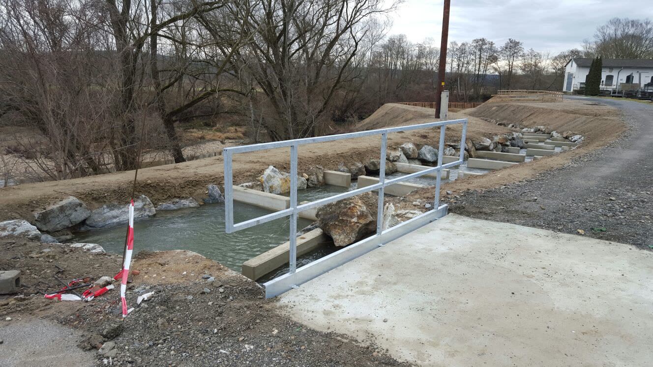 Betonfertigteilquerwerke in der Fischaufstiegshilfe beim KW Rennmühle
